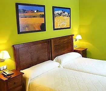 Hotel Ciudad Del Renacimiento 3*